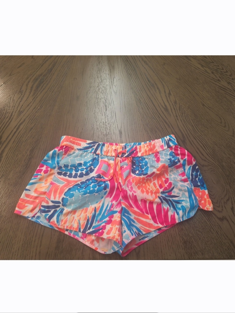 Lilly Pulitzer-- Tropical Print Athletic Shorts